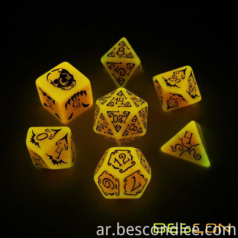 Luminous Halloween Rpg Dice Set Pumpkin Color 3